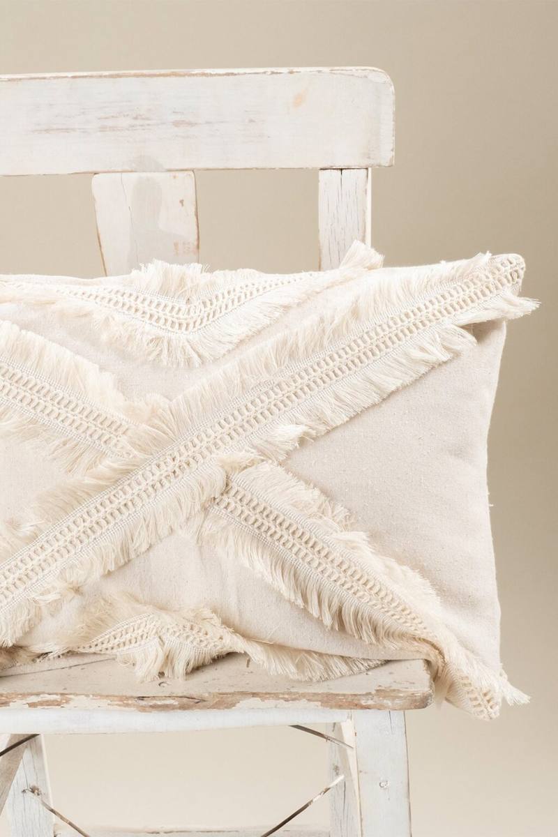 Fringed cotton pillowcase